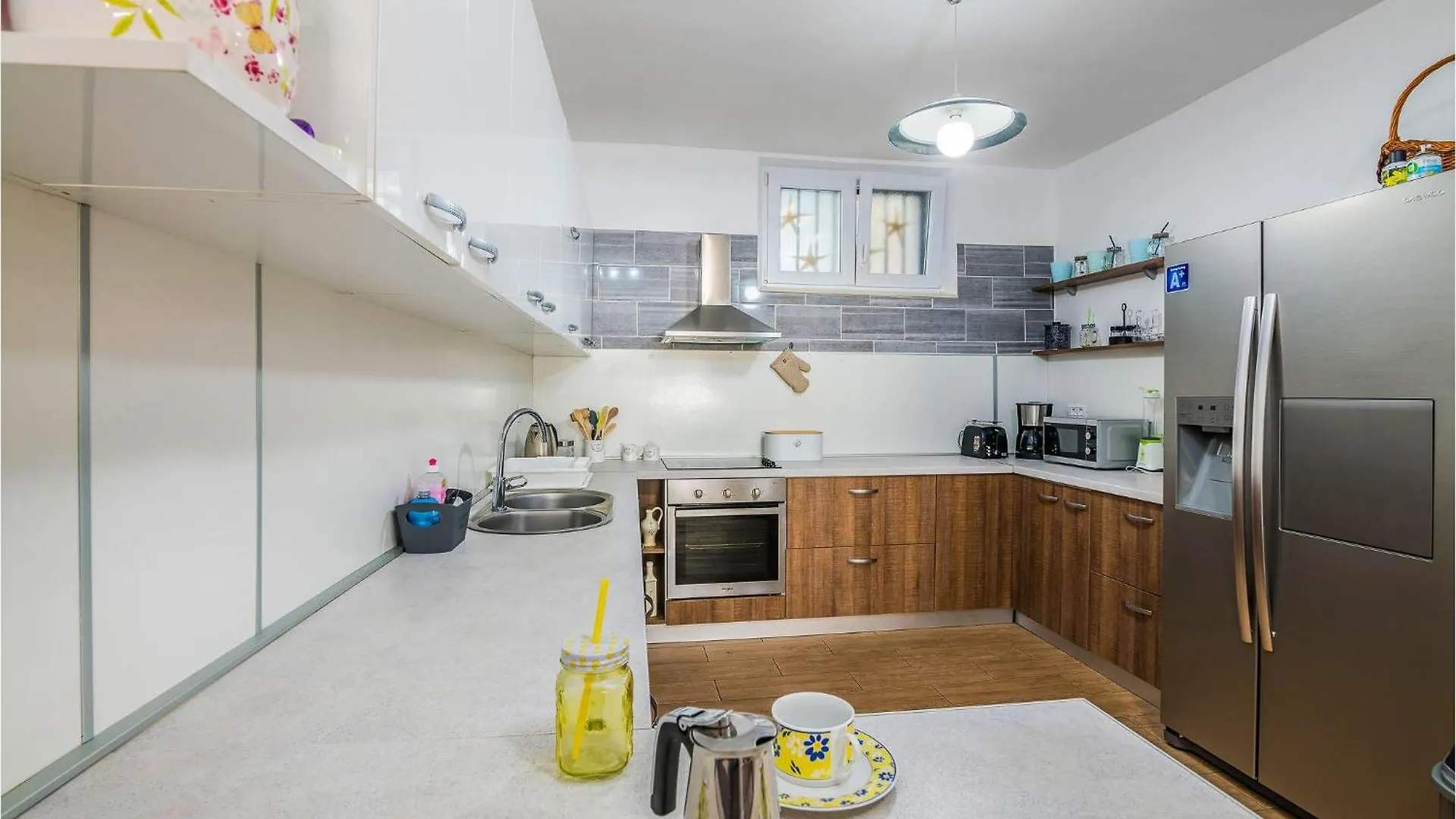 Gorgeous Home In Pinezici With Jacuzzi Pinezići
