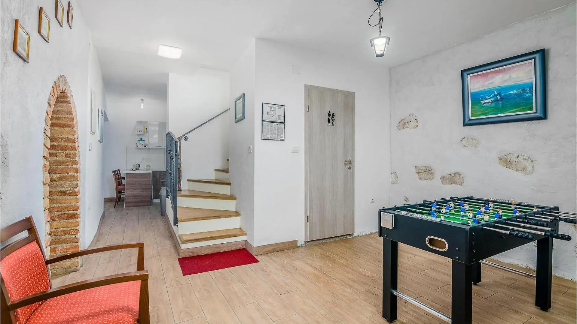 Gorgeous Home In Pinezici With Jacuzzi Croácia